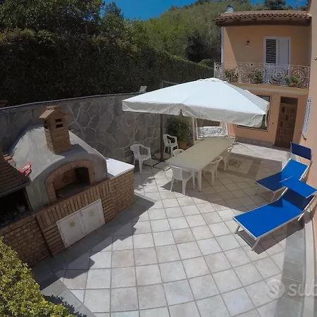 Nunzia * Barano dʼIschia